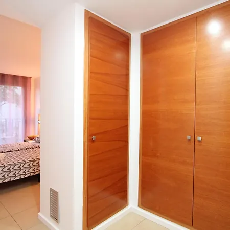 Riomare Apartmán *